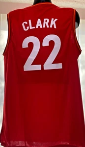 Caitlin Clark Custom Jersey New w/o tags Size 2XL Unsigned - Picture 1 of 2