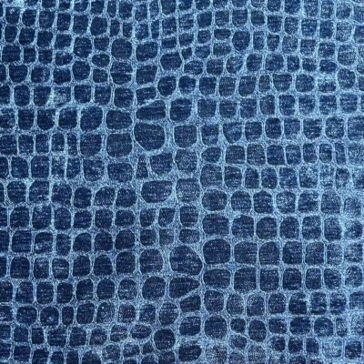 TELA DE TAPICERÍA DE CHENILLA DE PIEL DE ANIMAL EN RELIEVE DURALEE 36224 POR YARDA Foto 1 de 2