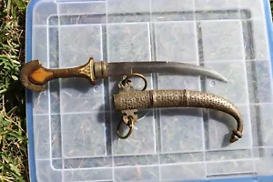Islamic Middle East steel dagger #2 with bone inlay, wooden handle, 19th century - Picture 1 of 10