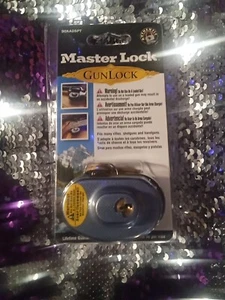 Master Lock 90DSPT Keyed Gun Trigger Lock, 1 Pack Gun Lock With 2 Keys - Picture 1 of 7