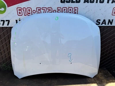 Dodge Durango 2011 2012 2013 2014 2015 2016 2017 2018 2019 capó delantero OEM Foto 1 de 4