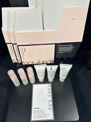 Mary Kay TimeWise Mini Juego de Microdermabrasión Foto 1 de 2