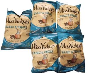 MISS VICKIE'S Lot (5) Salt & Vinegar Kettle Cooked Potato Chips 1.375 ounce bags - Picture 1 of 3