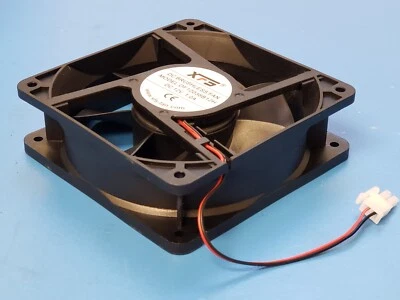 XFS DC Brushless Fan DF12038B12H DC 12V 1.0A - Image 1 of 4