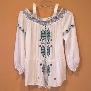 Neiman Marcus Size Large White Embroidered Off Shoulder Women’s Top - Picture 1 of 8