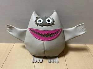 Nauga Monster S Gris Excelente Estado #1123 - Imagen 1 de 5