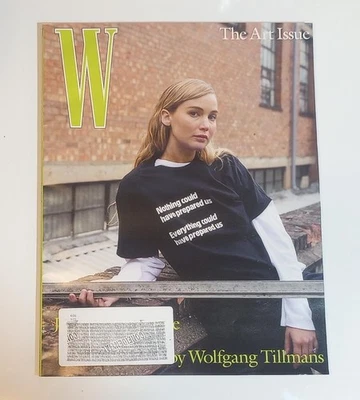 W Magazine The Art Issue 2025 Volume 6 - Image 1 of 3