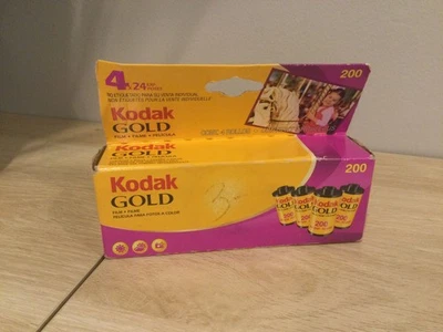 Kodak Gold 200 Color print 35 mm Film 4 rolls 24 Exposures Expired 11/2008 - Image 1 of 4