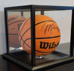 Michael Jordan Signed Autographed Spalding Basketball Chicago Bulls w/ Holo COA - Bild 1 von 7