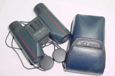 Minolta 8x22 8.2° Wide Angle Multi-Coated Compact Binoculars + case - Image 1 of 4