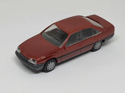 Opel Omega GLS dunkelrot von Herpa Modellauto (10A) - Bild 1 von 2