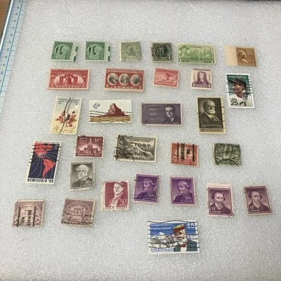 30 USED/HR/Cancelled USA Stamps- Presidents/Famous Ppl.; 1875-1975. A DEAL- LOOK - Image 1 of 4