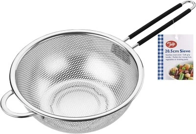 20.5cm Sieve Kitchen Fine Mesh Strainer Dusting Icing Sugar Cake Decoration - Image 1 of 2