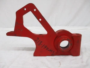 Massey Ferguson Right Bearing Housing for 92 Super Combine (218190M1) - Picture 1 of 8