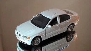 BMW 3 Series - Hongwell - White - Picture 1 of 9