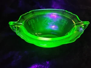 Anchor Hocking Green Uranium Princess Pattern Depression Glass Open Sugar Bowl - Picture 1 of 10