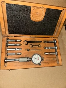 Starrett No. 82 Dial Bore Gage Set .560" - 1.565" Range .0001" - Picture 1 of 6