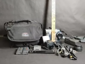 Sony FD Mavica MVC-FD92 Digital Camera 1.6MP Bag Strap Manual Box Tested Works! - Picture 1 of 16
