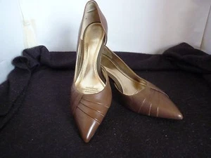 RMK COLLETTE HIGH HEEL LADIES TAUPE SHOES SIZE 7.5 - Picture 1 of 5