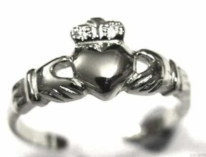 Genuine New Solid 9ct White Gold Irish Claddagh Toe Ring - Picture 1 of 1
