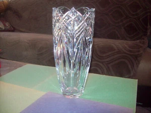 BOHEMIA CRYSTAL CLEAR DECOR TABLE VASE 12" - Picture 1 of 6