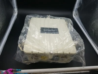 EnGenius  ENH700EXT Long Range Dual Band Outdoor Access Point 802.11n - Image 1 of 4