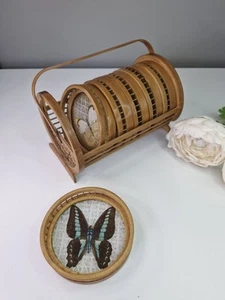 Vintage Bambus gepresst Schmetterling Untersetzer komplettes Set mit Ständer Boho - Bild 1 von 10