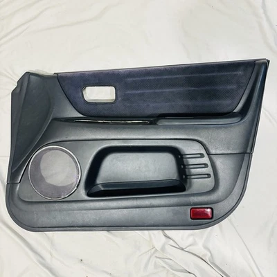 Lexus IS300 2002 montaje del panel de la puerta delantera del lado del pasajero  Foto 1 de 4