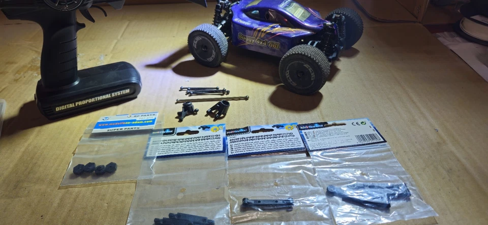 Revell Buggy 4#4 Gbl Brushless mit Fb. Und Zubehör - Bild 1 von 4
