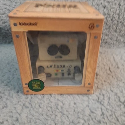 Kidrobot South Park AWESOM-O 3" Figure, Glow In The Dark  NIB - Image 1 of 4