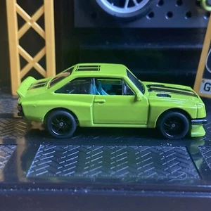 LOOSE 2024 HW 1:64 1978 FORD ESCORT maßgeschneiderte Auspuffreifen blaugrün innen Rennen - Bild 1 von 12