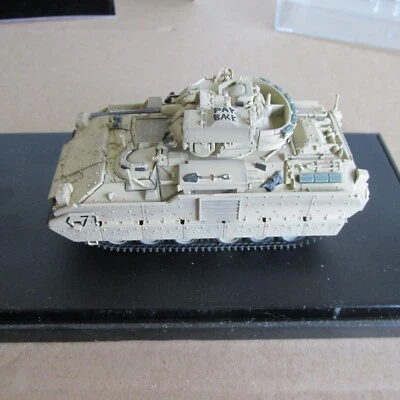 1/72 scale M2A2 ODS Bradley Dragon Armor Baghdad 2003 - Image 1 of 4