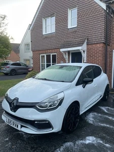 Renault Clio RS 200 EDC - Picture 1 of 14