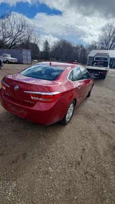 Coolant Reservoir Fits 12-17 VERANO 4237773 - Image 1 of 4