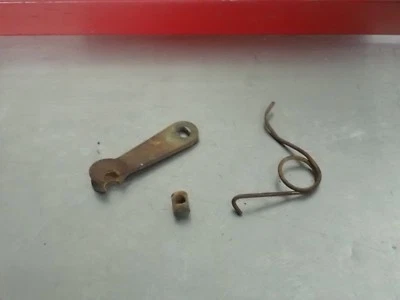 1972 OSSA MAR Mick Andrews 复制品 250 原始设备制造商前刹车臂杠杆致动器弹簧 — 第 1/4 张图片