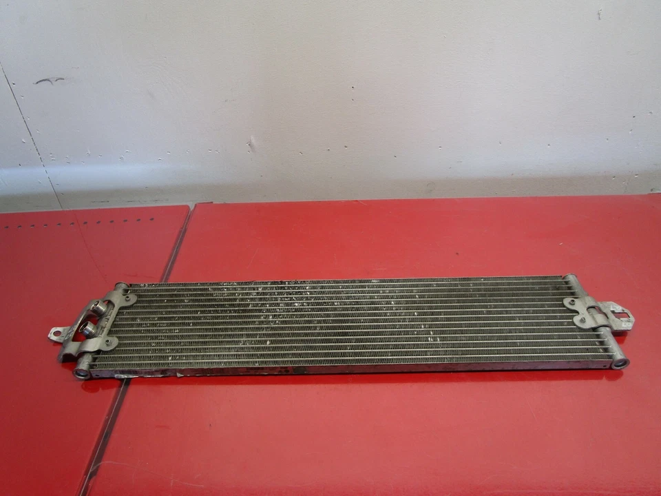 AUDI Q7 2007-2010 4,2 L transmisión enfriador de aceite OEM Foto 1 de 4