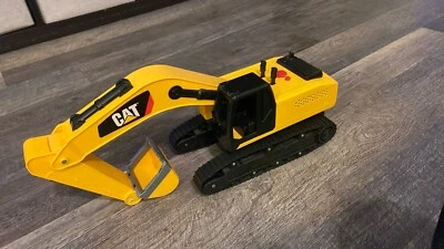 CAT  Excavator - Levers With Sound & Movement  - Image 1 of 4