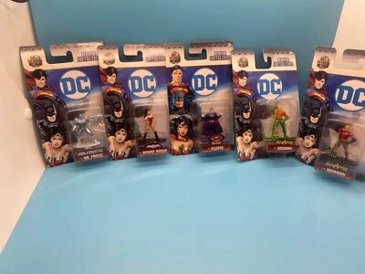 Paquete de 5 figuras Jada Toys DC Nano Metalfigs Foto 1 de 4