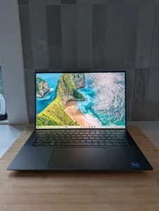 Dell XPS 15 9520 15.6-Inch Laptop | i7-12700H | 32GB | 1TB | RTX 3050 Ti - Picture 1 of 7
