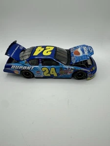 Jeff Gordon #24 Pepsi Shards 2004 1/24 Nascar Diecast-CAR  NEW IN BOX - Picture 1 of 5