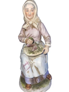 Estatuilla de porcelana anciana con canasta de uvas Homco #1433 pasteles país - Imagen 1 de 8