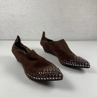 Golo Shoes Women's Booties stud Rivets pointed Toe Brown 6.5 M NWOB 7398 - Image 1 of 4
