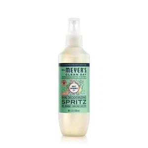 MRS. MEYER'S CLEAN DAY Hund Desodorierungsspray, süße Kamille 8oz - Bild 1 von 1