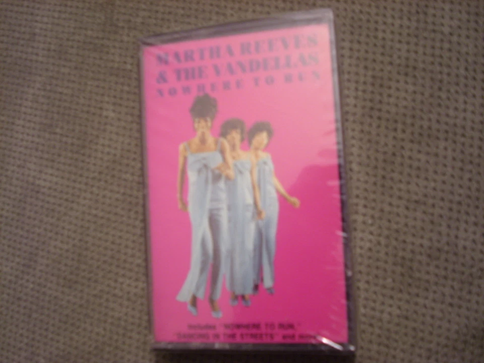 SEALED RARE OOP Martha Reeves & The Vandellas CASSETTE TAPE soul Nowhere To Run - Image 1 of 1