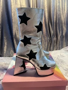 Lamoda Size 5 Silver “Seeking Stars” Platform Ankle Boots - Picture 1 of 18