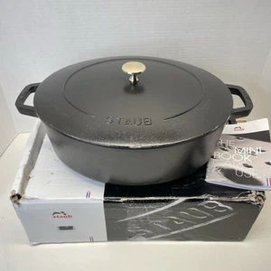 Staub Cast Iron Oval Dutch Oven Cocotte Chubby 12inch 5.9 31 cm BLACK **(Flaws) - Picture 1 of 19