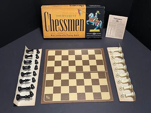 CHESS SET - E.S. LOWE #812 - Tournament - weighted pieces - collectible vintage - Picture 1 of 7