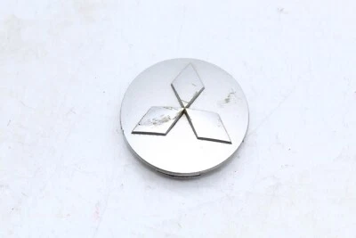 04-24 TAPA CENTRAL RUEDA MITSUBISHI E4539 Foto 1 de 4