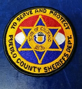 PUEBLO COUNTY, COLORADO SHERIFF POLICE SHOULDER PATCH CO - Picture 1 of 2
