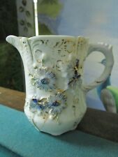 GERMAN CREAMER BLUE FLOWERS TOUCHES OF GOLD 4 1/2 X 5" [82C]